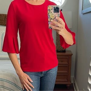 Pleated sleeve red blouse